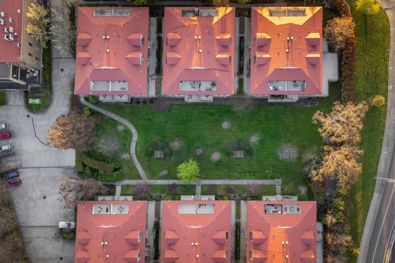 Leisure Inn Spires Лера Екстер'єр фото